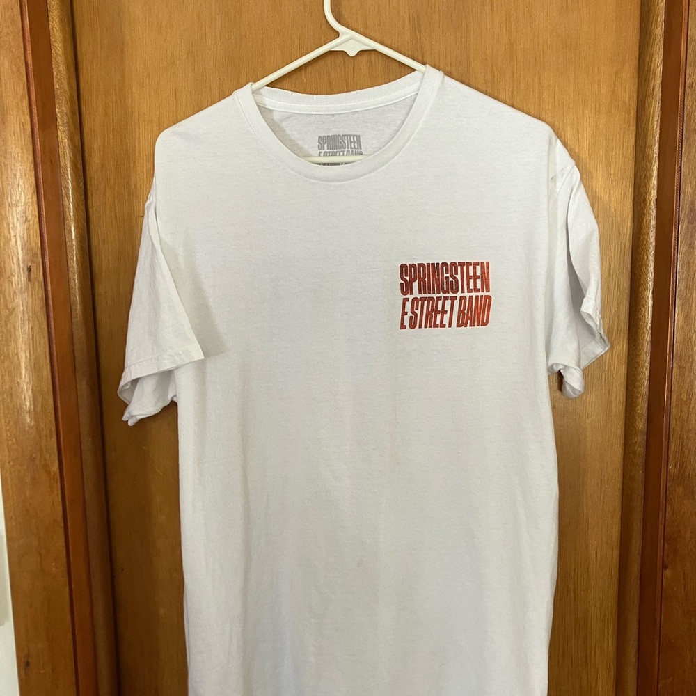 🐞Bruce Springsteen size Large